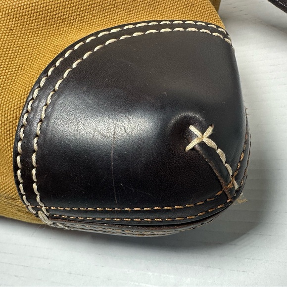 Ralph Lauren Double RL Tan and Black Shoulder Bag - Picture 10 of 16